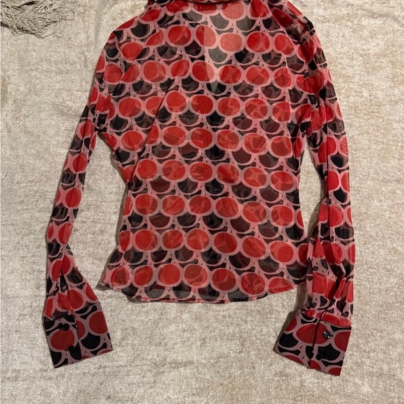 Zara Red and Black Fitted Ruched Blouse - Picture 2 of 3